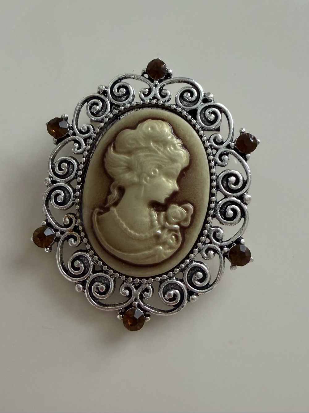 Paparazzi Cameo Comfort Brown Rhinestone Portrait Brooch Pin
